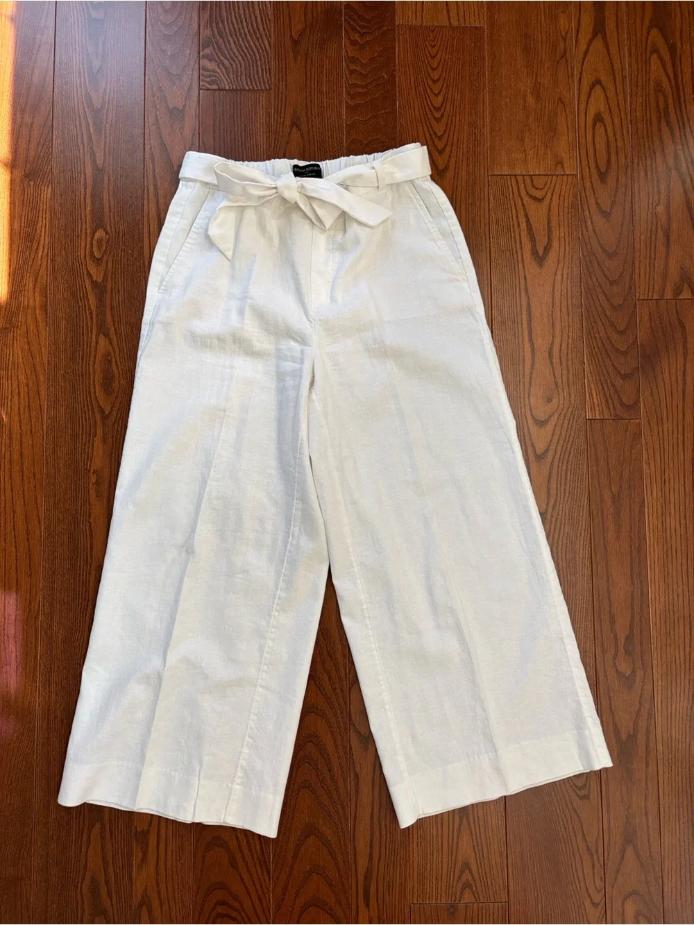 Banana Republic White Linen-Blend Wide Leg Capris